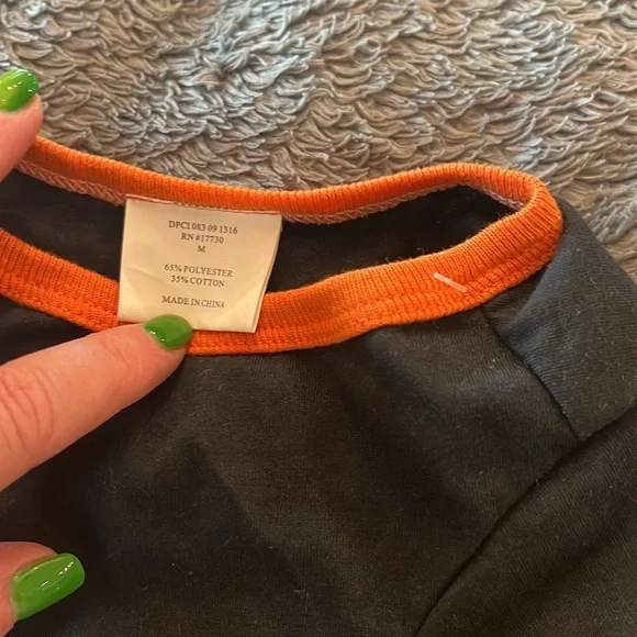 Dog shirt football - Picture 3 of 6